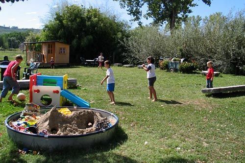 Cascina Rocca - Guest House กัสติยิโอเน ฟัลเลตโต ภายนอก รูปภาพ
